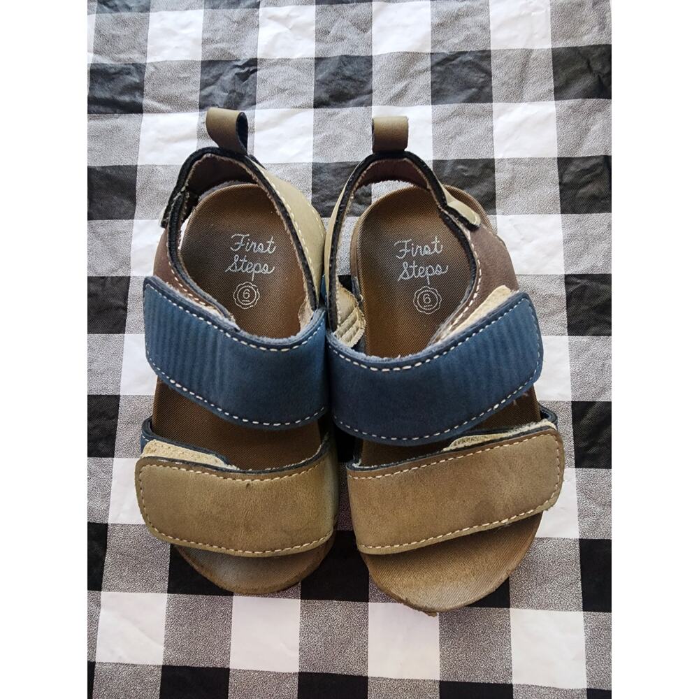 First Steps Velcro Sandals size 6 little kids
